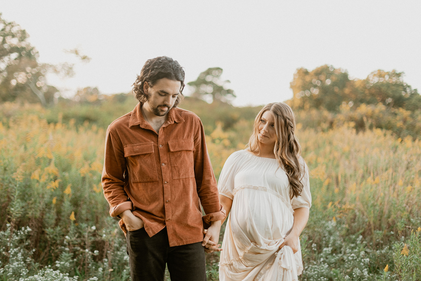 Wildflower Maternity Session in the Fields | Charlotte, NC